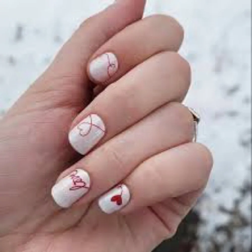 LOVE LETTER Retired Color Street Red & White Valentine’s Day Nail Set Love Nails - Picture 6 of 7